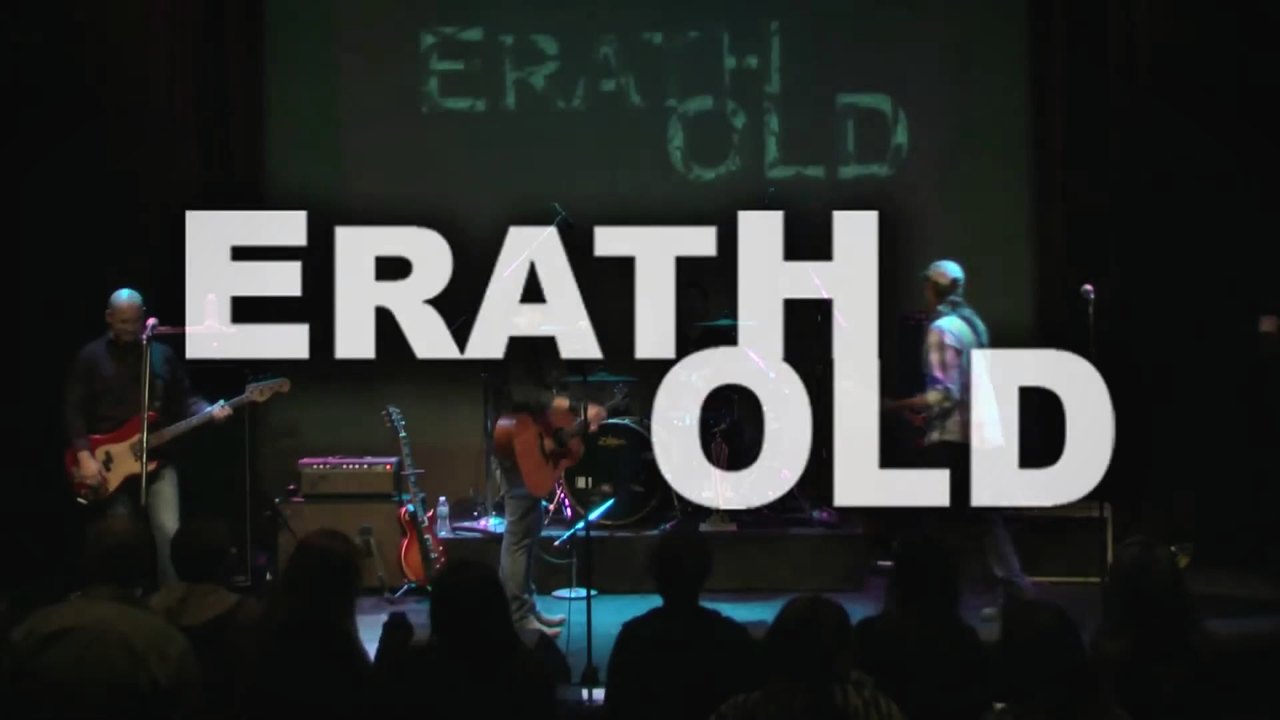 Erath Old Dust on the bottle